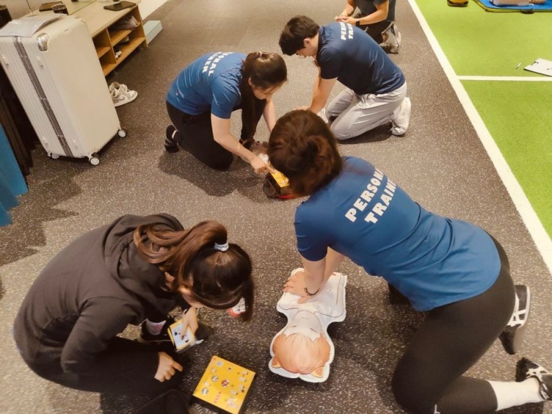 CPR+AED急救教育訓練 | 薇塔體能