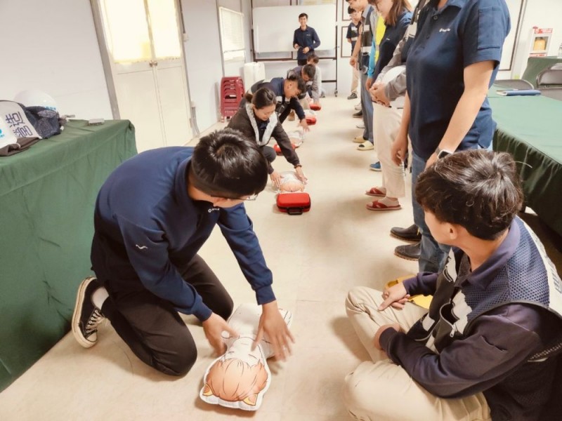 CPR+AED急救教育訓練 | 豐譽營造股份限公司